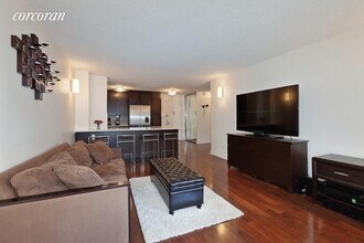 132 E 35th St-Unit -6F in New York, NY - Building Photo - Building Photo