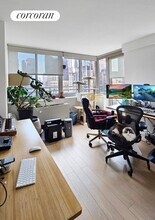 66 W 38th St in New York, NY - Building Photo - Building Photo
