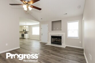 709 Peregrine Ct in Gastonia, NC - Building Photo - Building Photo