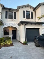 13387 SW 287th Ter in Homestead, FL - Building Photo