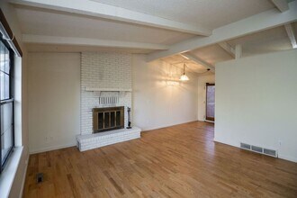 2913 Eastborough Dr in Fort Collins, CO - Building Photo - Building Photo