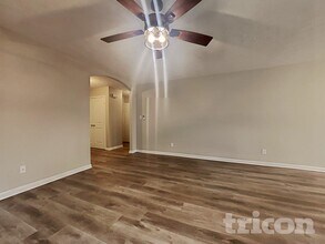 7952 Apalachee Dr, Unit 9103 in Indianapolis, IN - Building Photo - Building Photo