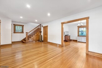 28 Ethelbert Pl in Ridgewood, NJ - Building Photo - Building Photo