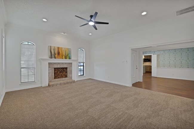 4219 Oak Springs Dr in Arlington, TX - Building Photo - Building Photo