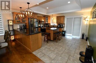 3777 Deerbrook Dr in Windsor, ON - Building Photo - Building Photo