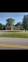 2330 Sneakville Rd in Lawrenceburg, IN - Building Photo
