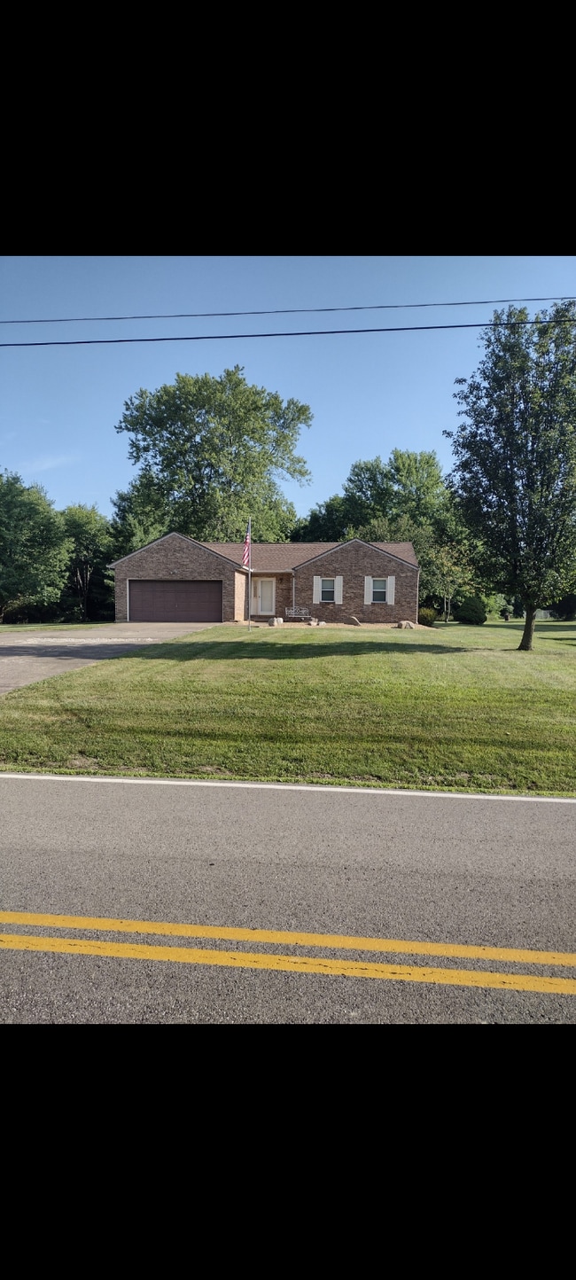 property at 2330 Sneakville Rd