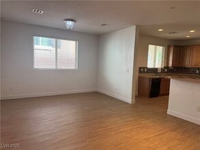 4794 Castel Martini Ct in Las Vegas, NV - Building Photo - Building Photo