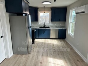 300 Fairview Ave in Waynesboro, VA - Building Photo - Building Photo