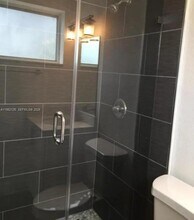 320 SW 7th Ct in Hallandale Beach, FL - Building Photo - Building Photo