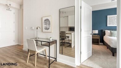 4341 34th St S, Unit 465 in St. Petersburg, FL - Foto de edificio - Building Photo