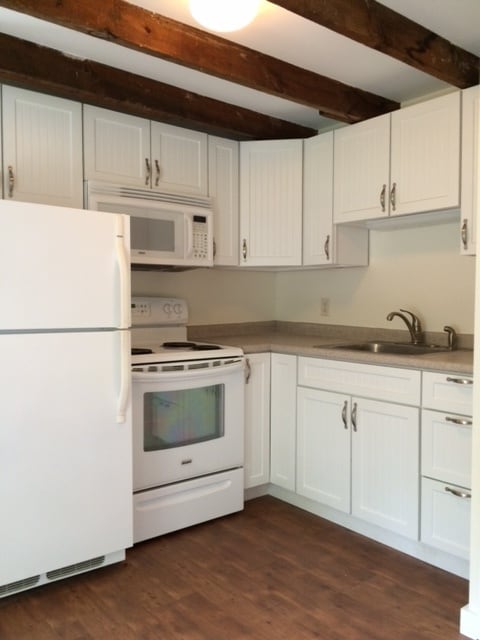property at 16 Etna Rd