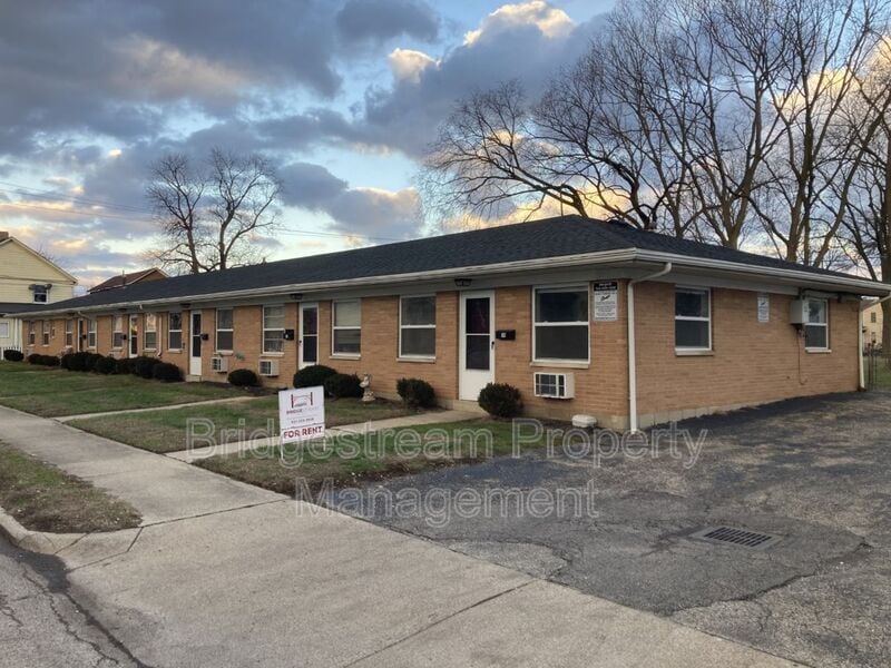 14 Gerlaugh Ave in Dayton, OH - Building Photo