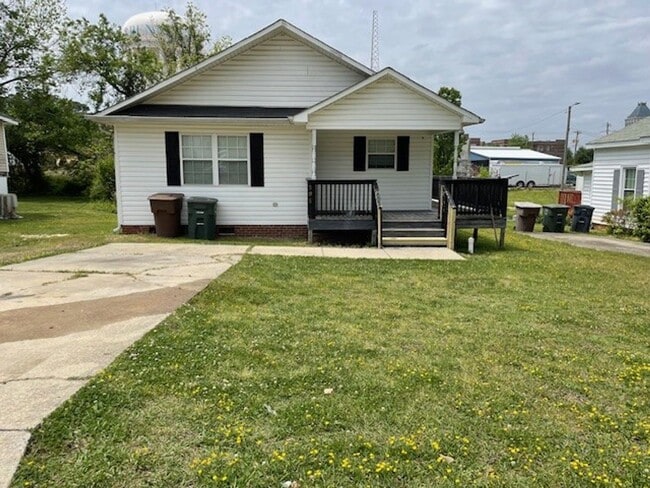 property at 506 Martin St