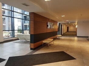 3170-3170 Erin Mills Pkwy in Mississauga, ON - Building Photo - Building Photo