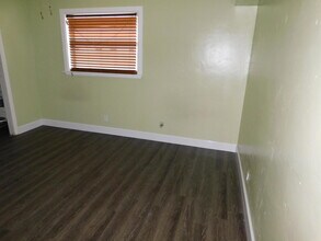 761 Hummingbird Way-Unit -104 in North Palm Beach, FL - Building Photo - Building Photo