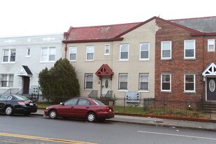 1713 W Virginia Ave NE in Washington, DC - Building Photo