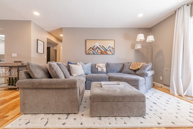 property at 2850 Columbus Way