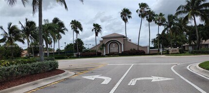 8092 Driggs Hill in West Palm Beach, FL - Building Photo - Building Photo