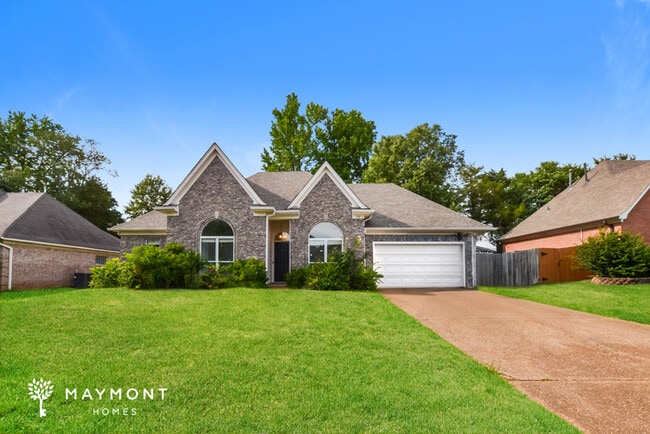 property at 20 Lakewood Cove