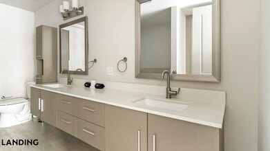 1414 Wood Hollow Dr, Unit 1-636 in Houston, TX - Building Photo - Building Photo