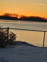 24 Littlefield Ave, Unit 1st flior in Staten Island, NY - Building Photo