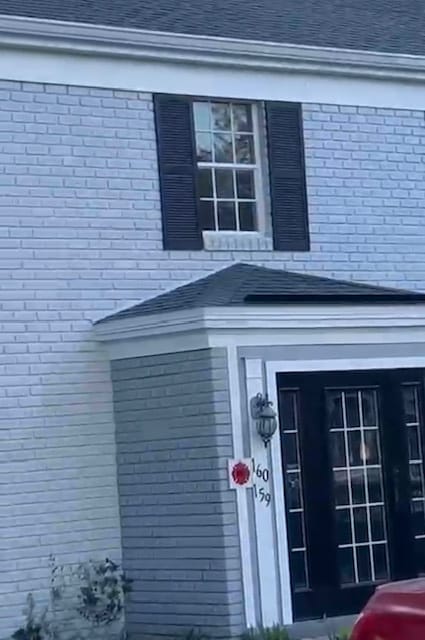 property at 169 Lewfield Cir