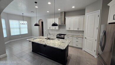 8416 Lyside Dr in Melbourne, FL - Building Photo - Building Photo