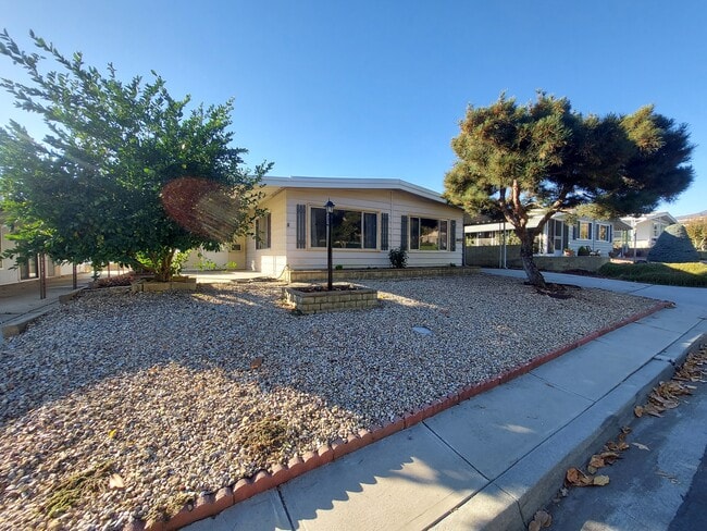 property at 10433 Overland Trl