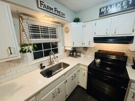 314 W 12th St in Front Royal, VA - Building Photo