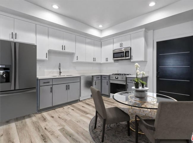 4643 W 18th St in Los Angeles, CA - Building Photo - Building Photo