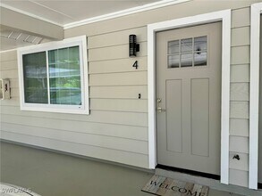16080 Dublin Cir in Ft. Myers, FL - Building Photo - Building Photo