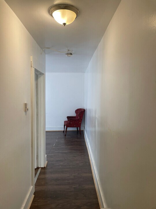 202 Dewey Ave in Pittsfield, MA - Building Photo