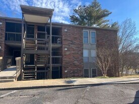 456 Berlin Dr in Knoxville, TN - Building Photo