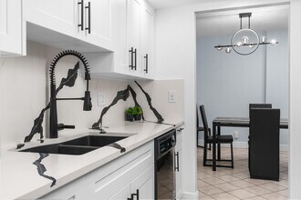 950 Ponce De Leon Rd in Boca Raton, FL - Building Photo - Building Photo