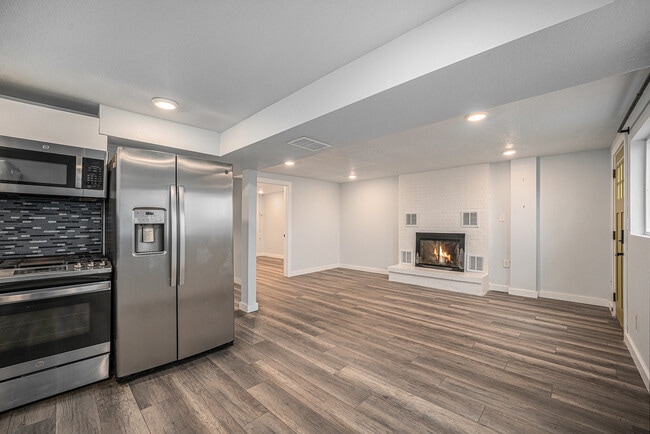 property at 3380 S Canosa Ct