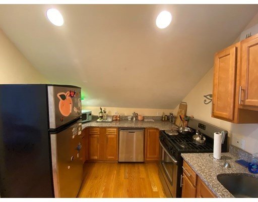 19 Chestnut Hill Ave, Unit 3 in Boston, MA - Building Photo - Building Photo