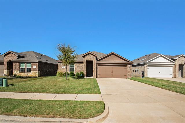 941 Fueller Dr in Aubrey, TX - Building Photo - Building Photo