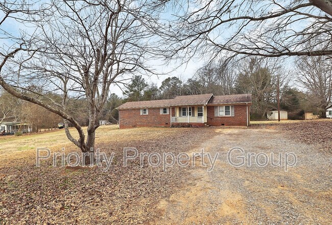 110 Maudie Ln in Shelby, NC - Building Photo - Building Photo