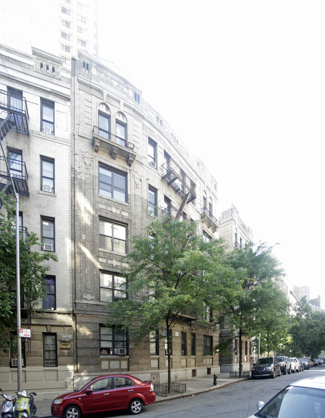 120 Haven Ave in New York, NY - Building Photo - Building Photo