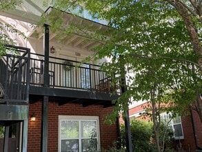 1615 Elmwood Ct in Charlottesville, VA - Building Photo - Building Photo