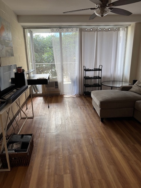 property at 1415 Victoria St
