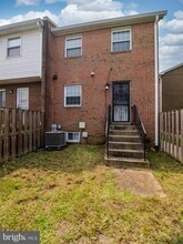 3075 Sunset Ln in Hillcrest Heights, MD - Building Photo - Building Photo