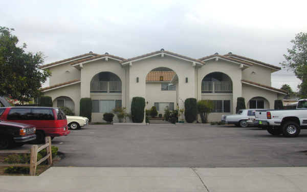 1422 Peach Ave in El Cajon, CA - Building Photo - Building Photo