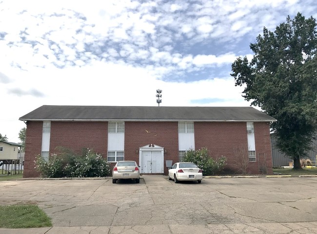 1201 Nicholas St in Vincennes, IN - Building Photo - Building Photo