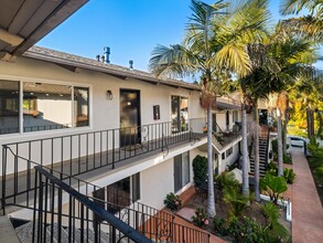 La Marina Apartments in Santa Barbara, CA - Building Photo - Building Photo