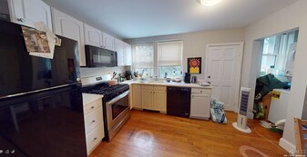 55 Kelly Rd, Unit 2 in Cambridge, MA - Building Photo