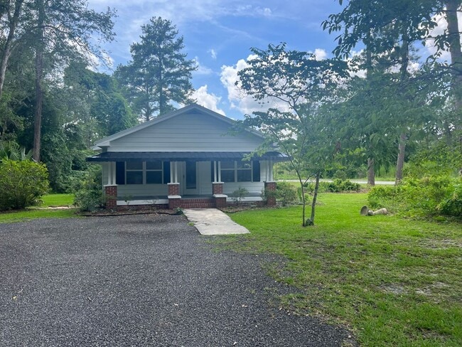 201 Fraser St in Hinesville, GA - Building Photo - Building Photo