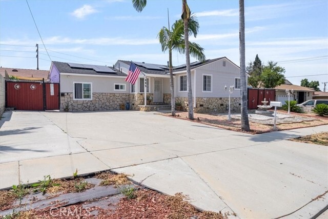 665 Larimore Ave in La Puente, CA - Building Photo - Building Photo