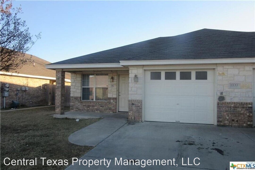 1600 Nicholas Cir in Killeen, TX - Building Photo